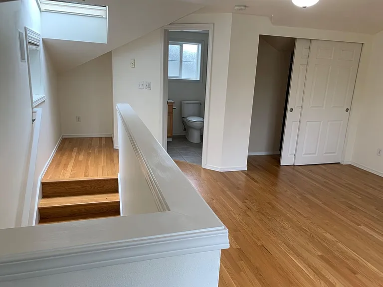 443 NE Ravenna Blvd #C — Photo 30