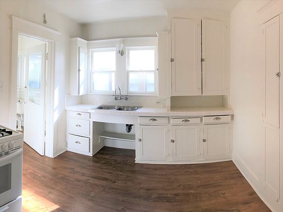 5th image of 1236-1248 Huntington Dr #1240
