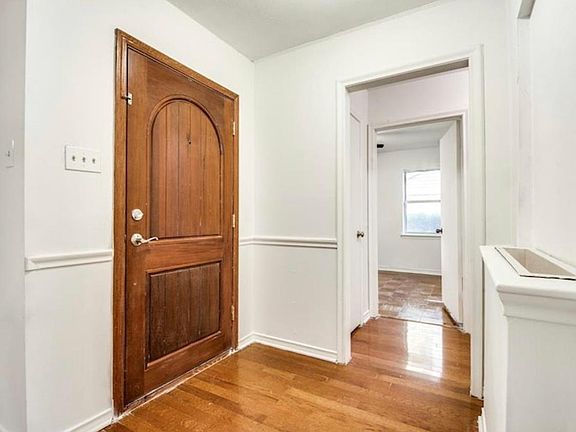 2nd image of 13233 Belfield Dr