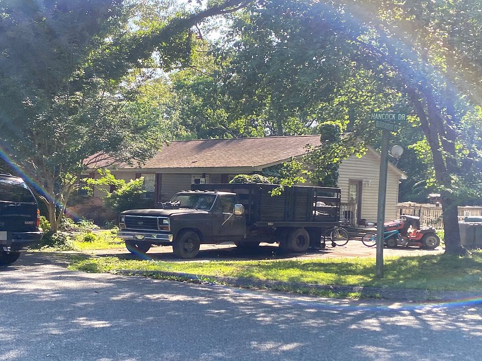1st image of 28665 Hancock Dr