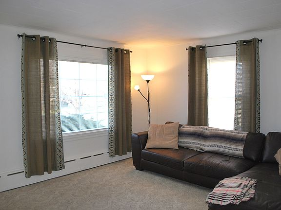 2nd image of 275 N Edgewood Ave