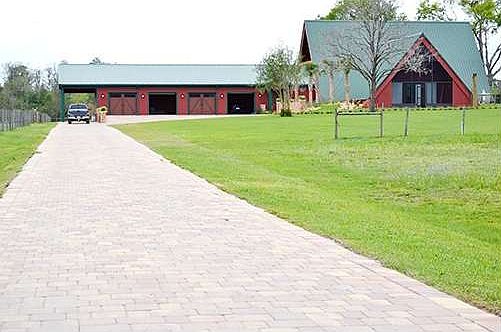 3rd image of 7290 Hacienda Trl