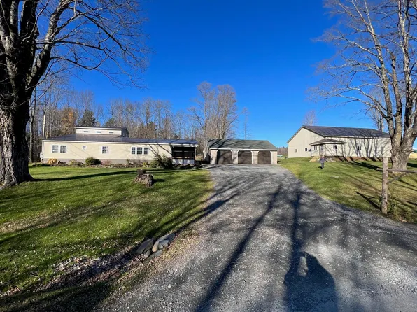 330 Airport Road, Dexter, ME 04930