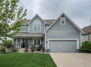 2613 SW 10th St, Lees Summit, MO 64081