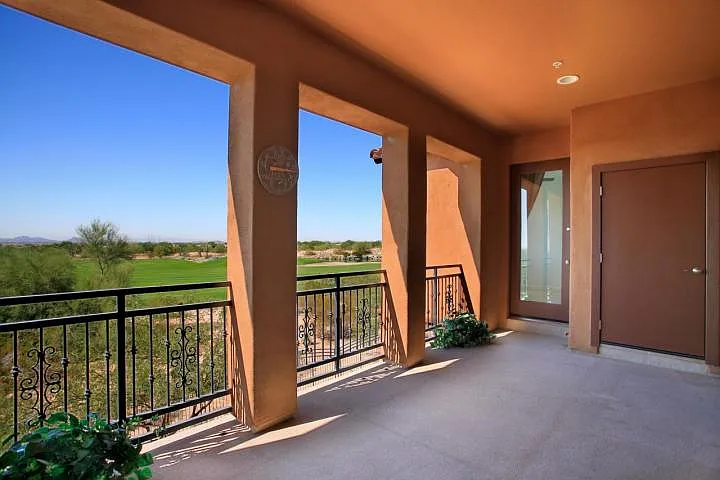 3 bed, 1893 sqft, $3,795 — Photo 2