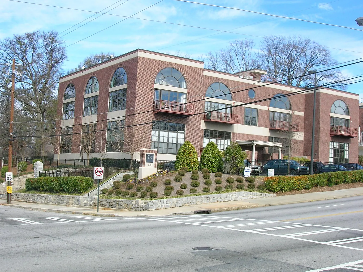 1 bed, 1.5 bath, 993 sqft, $1,995 — Photo 2