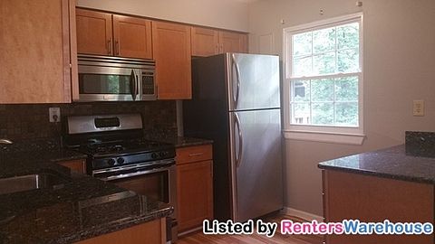 4th image of 165 Shetland Cir