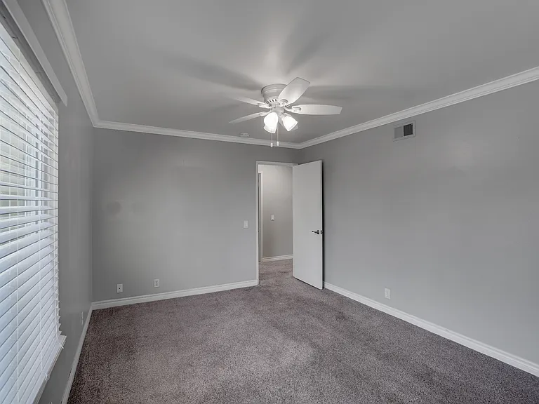 22156 Crane St — Photo 26