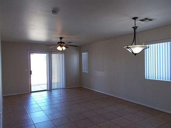 3rd image of 5532 N 67th Dr