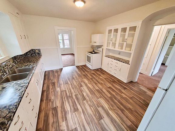 5th image of 5908 Highway Pl #A