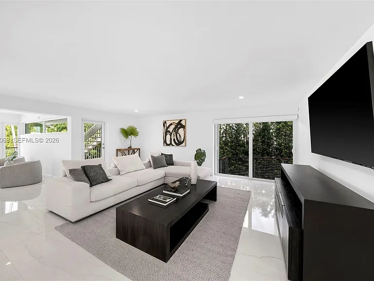 6832 Sunrise Ct — Photo 12
