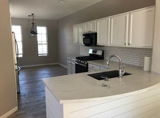 3411 E Powell Way, Gilbert, AZ 85298