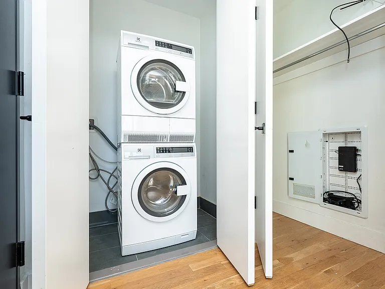 824 E New York Ave #2J — Photo 10