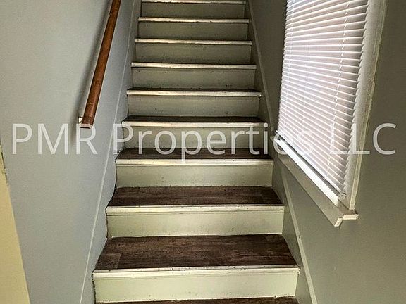 4th image of 324 Lincoln Ave #1/2