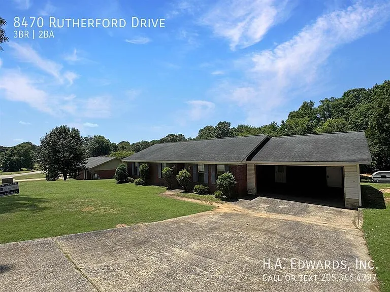 8470 Rutherford Dr — Photo 2
