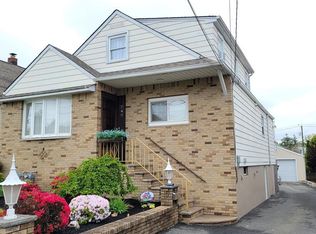 749 Teneyck Ave, Lyndhurst, NJ 07071