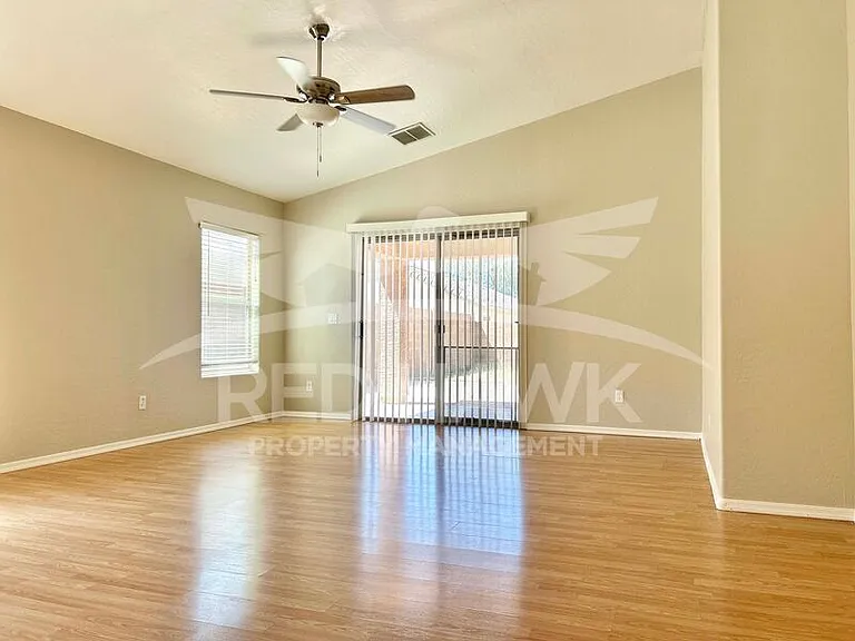 3162 W Sunshine Butte Dr — Photo 4