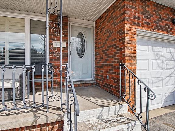 4th image of 610 Stone Church Rd W