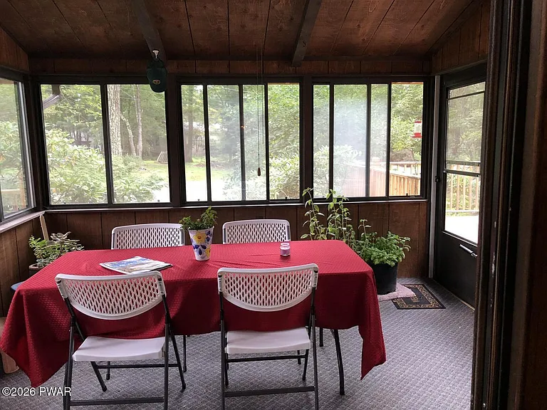 159 Spring Dr — Photo 11