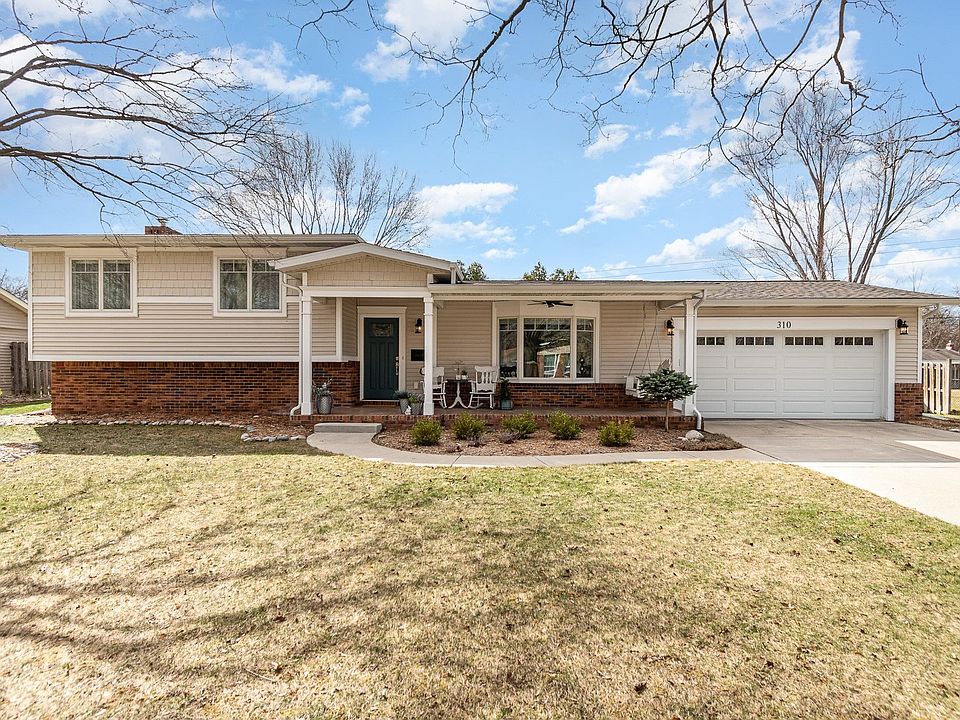 1st image of 310 Hollybrook Dr