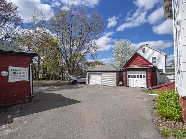 1851 Northampton St #1L — Photo 44