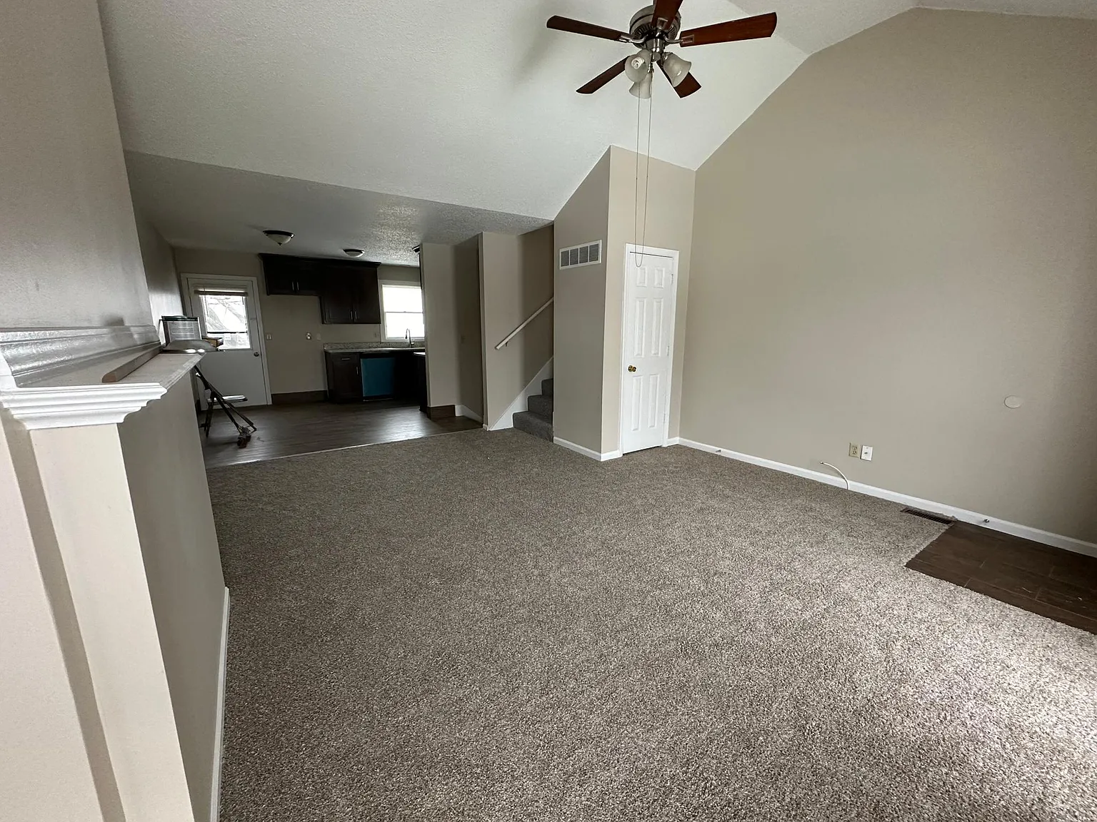 3 bed, 1286 sqft, $1,600 — Photo 3
