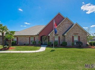 11499 Home Port Dr, Saint Amant, LA 70774