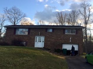 312 Kittle St, Williamstown, WV