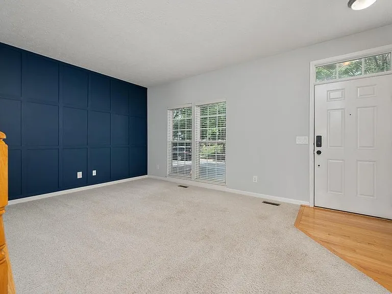 7333 Althorp Way — Photo 4