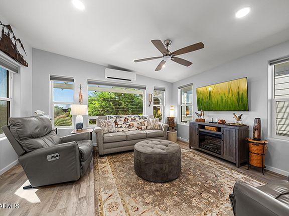 3rd image of 17200 W BELL Road #708