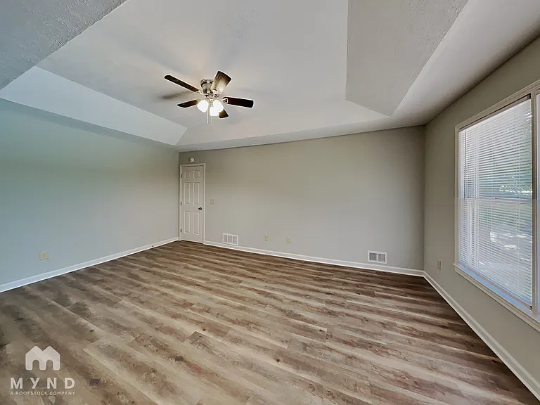 1186 Bay Ridge Dr — Photo 11