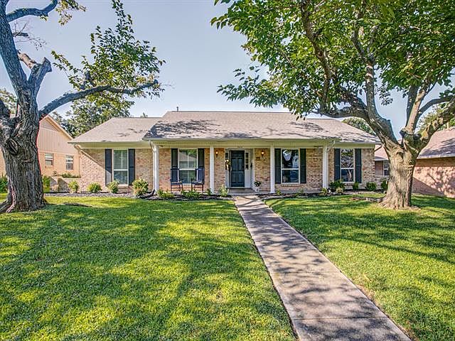1st image of 7838 La Verdura Dr