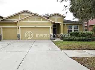 15612 Starling Water Dr, Lithia, FL 33547