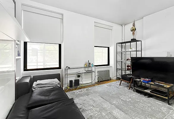 Rented by Keller Williams NYC | media 13