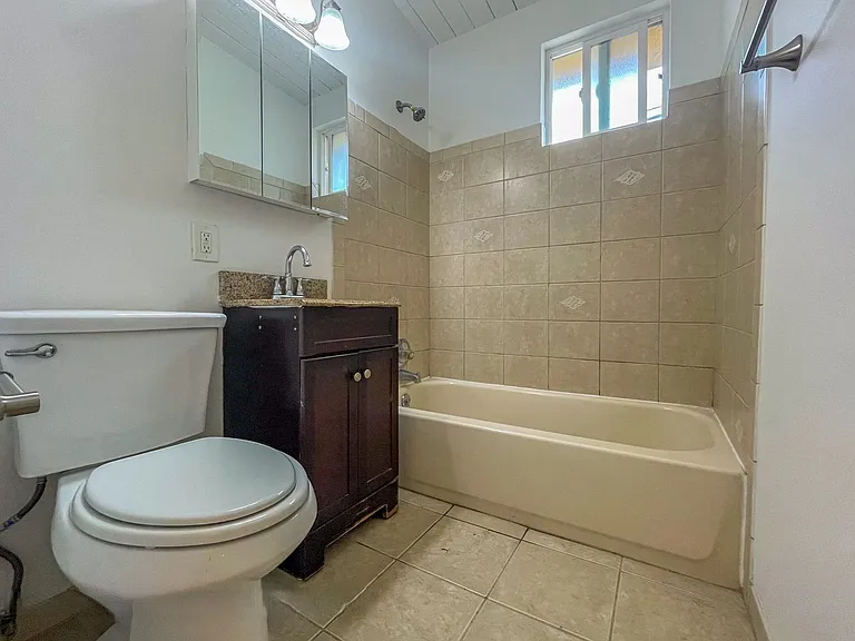 14830 Chadron Ave — Photo 14