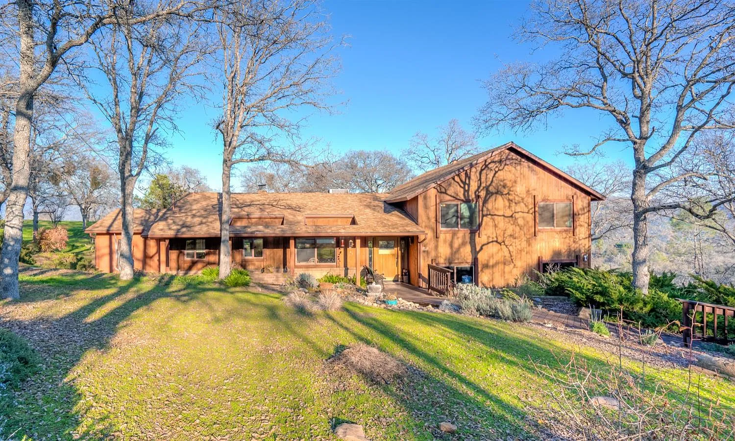 30751 Roaring River Dr photo 1