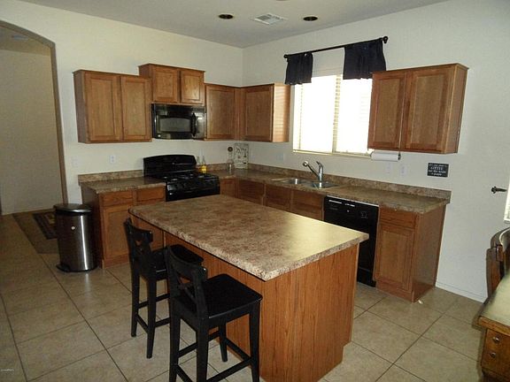 5th image of 21927 S 215th St