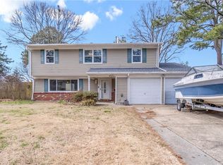 421 W Plantation Rd, Virginia Beach, VA 23454