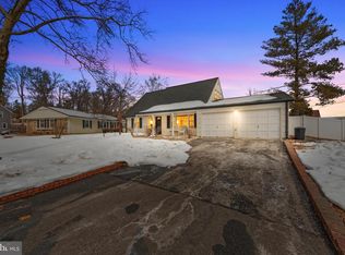 12222 Wynmore Ln, Bowie, MD 20715