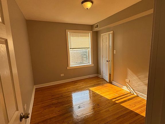 5th image of 1115 E 81st St #1127-3W
