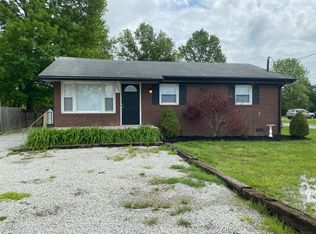 1020 W Blue Lick Rd, Shepherdsville, KY 40165