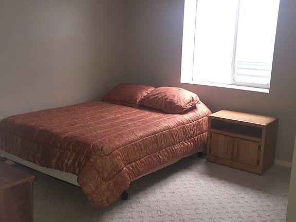 Downstairs bedroom #1