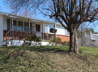 1539 Spook Hollow Rd, Altoona, PA 16601