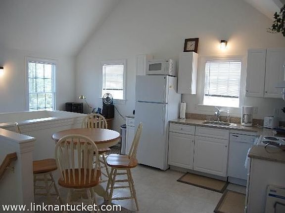 2nd image of 97A Goldfinch Dr