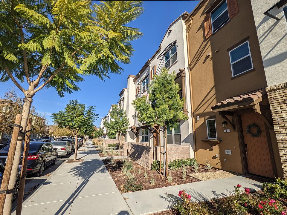1st image of 2758 Montecito Vista Way Unit 5