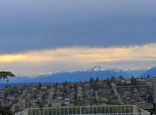 2145 10th Ave W, Seattle, WA 98119