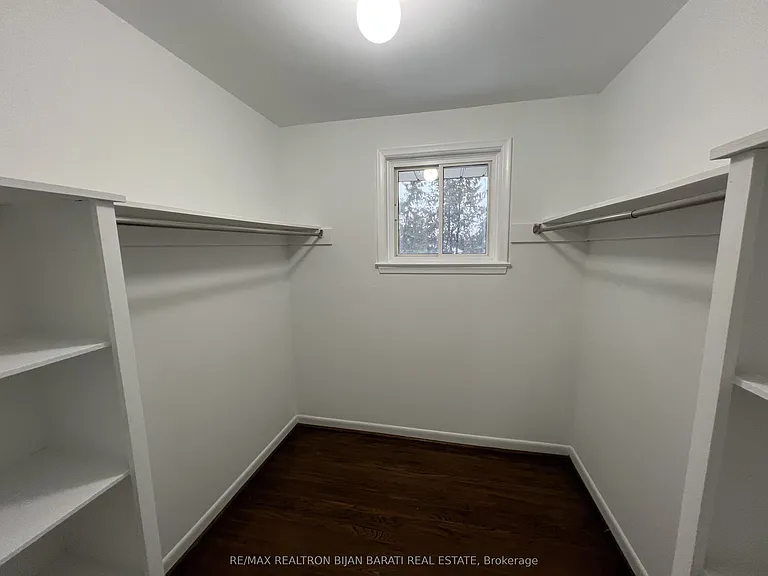 298 Newton Dr — Photo 14