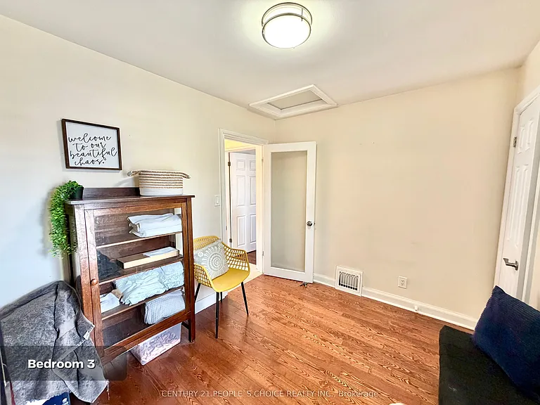 67 Highland Ave #MAIN FLOOR — Photo 16