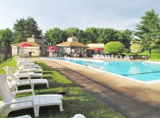 96 Kent Ct, Meriden, CT 06450