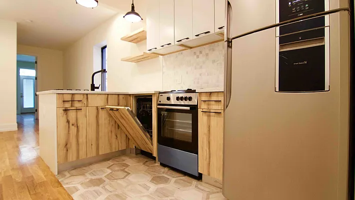 Rented by Nooklyn NYC LLC | media 2